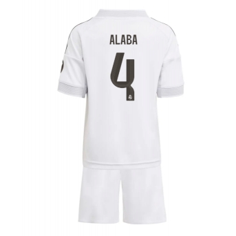 Billige Fotballdrakt Real Madrid David Alaba #4 Replika Hjemmedraktsett Barn 2025-26 Kortermet (med bukser)
